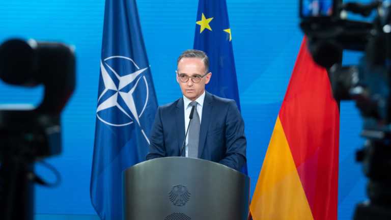 Германският външен министър Хайко Маас коментира, че Западът не иска нова студена война, по