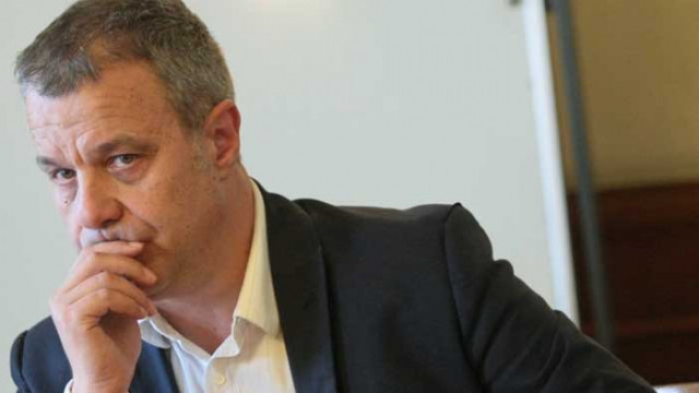 Изпълнителният директор на БНТ Емил Кошлуков отговори на служебния министър
