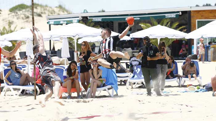 Председателят на БФ Хандбал Росен Добрев за Евро 2021: В момента спортът спасява бизнеса