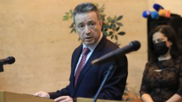 Проверяваме Агенцията по вписванията цялостно Това стана ясно от думите