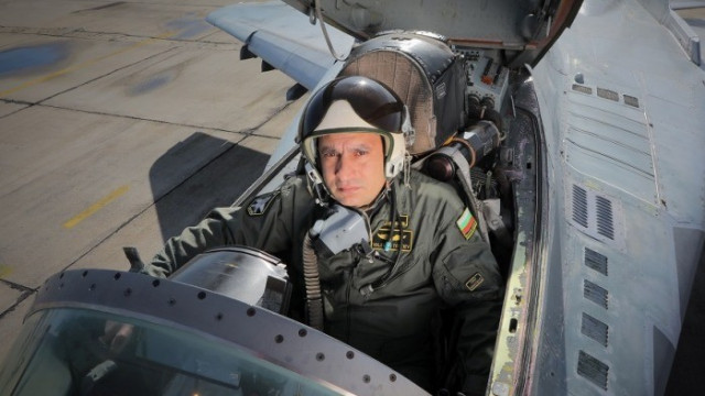 При издирвателната операция се установи че пилотът на изтребител МиГ 29