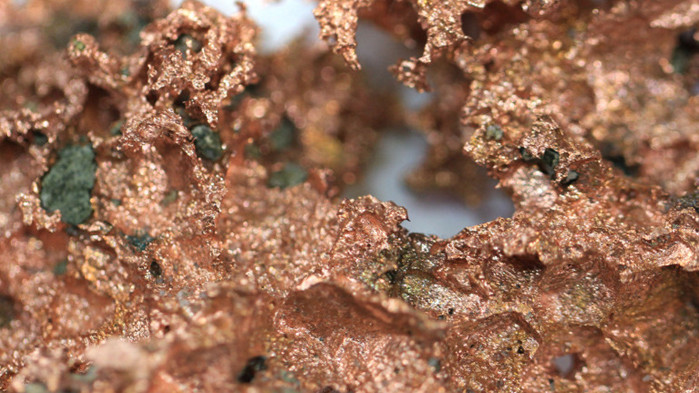 Цените на медта паднаха във вторник до най-ниските си нива