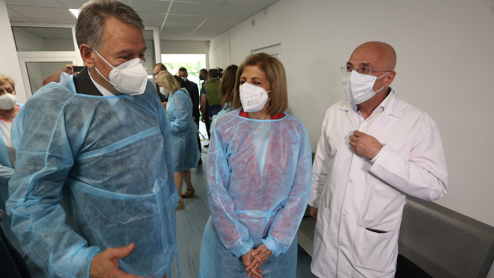 България ще направи следващата седмица националнен ваксинационен план, опрян на