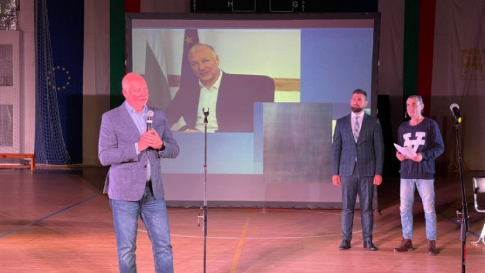 Какви са упреците към нас - били сме системна партия?