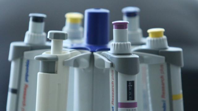 През изминалото денонощие в страната са регистрирани 27 нови случая на коронавирусна