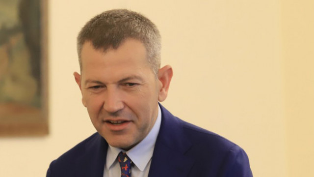 Георги Тодоров министърът на транспорта информационните технологии и съобщенията изпрати