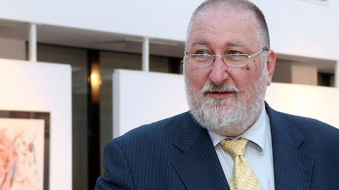 Иван Стамболов – Сула, коментар специално за Tribune.bg Травестията е