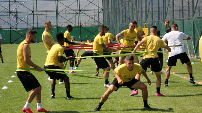 Антон Зингаревич се присъедини към лагера на Ботев Пловдив в