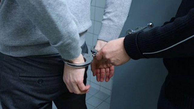 35 годишен българин е арестуван с обвинение за изнасилване и незаконно