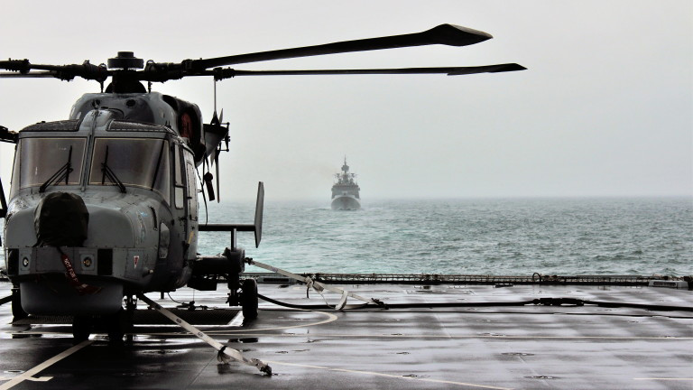 БиБиСи от борда на разрушителя: Враждебни руски предупреждения в украински води (ВИДЕО)