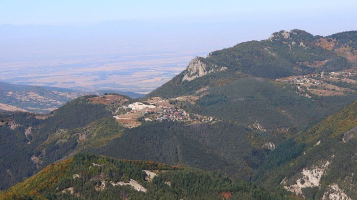 Акцията по локализирането му продължава трети ден 8 планински спасители,