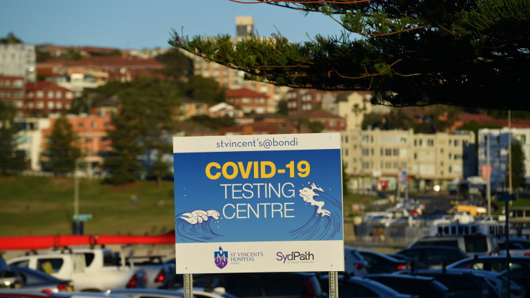 Сидни под двуседмична COVID блокада