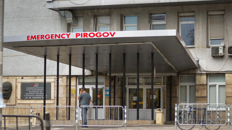 Шефът на COVID отделението в "Пирогов": Дори да искат, лекарите не могат да източат НЗОК
