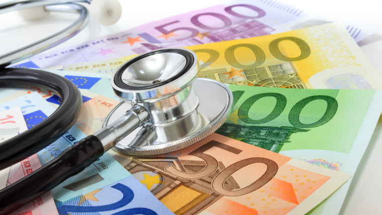 Курсът на еврото в четвъртък сутринта продължава тенденцията от последните