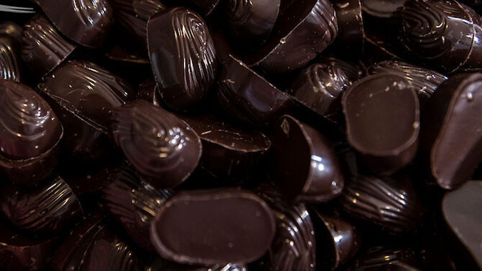 Ако сте любители на сладкото, информацията, че консумацията на шоколад