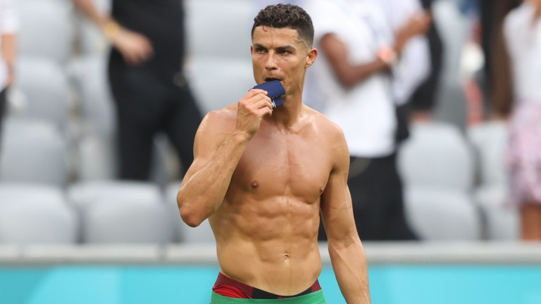 Как Кристиано Роналдо поддържа формата си?