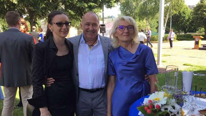 Американското посолство с прием за медиците на първа линия