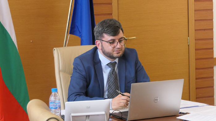 Заместник-министър Събев: Българското розово масло ще бъде защитено в Австралия и Нова Зеландия