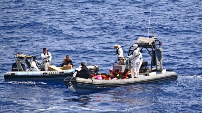 Най-малко 43 мигранти се удавиха при корабокрушение край бреговете на
