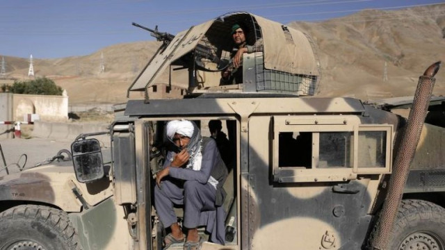 Талибаните поеха контрола над 13 области в Афганистан за последните 24 часа