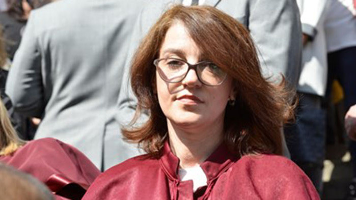 Шефката на спецпрокуратурата дава шанс на дете насилник - не го праща в затвора