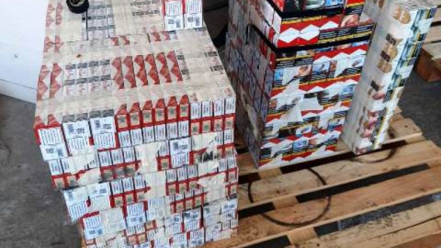 Откриха 2366 кутии цигари на "Дунав мост-Видин"