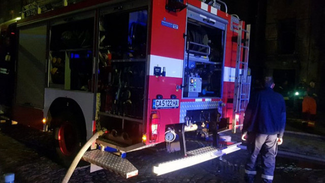 Запали се хотел край Созопол  информацията е на БТВ Покривът на