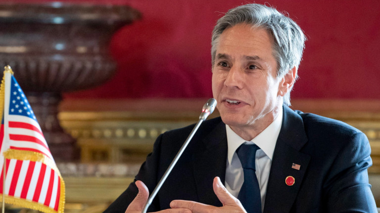 Блинкън се срещна с уйгури, за "да чуе от първа ръка за продължаващите жестокости в" Китай