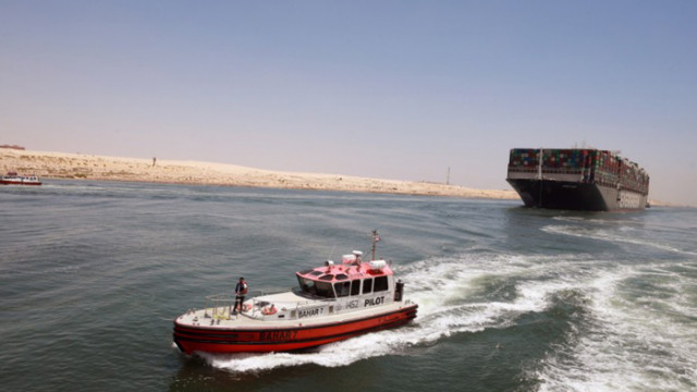 Корабът стоя блокиран 3 месеца докато Египет подпише споразумение за
