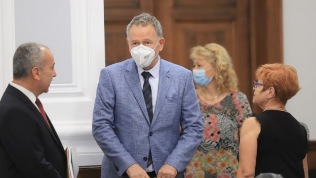 Здравният министър Стойчо Кацаров не е член на Българския лекарски