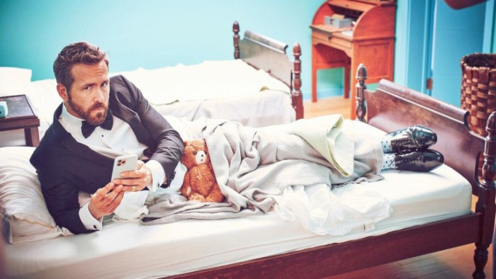 Райън Рейнолдс май се опитва доста сериозно да се конкурира с