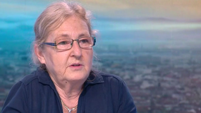 Децата и училищата са последното нещо, което трябва да се