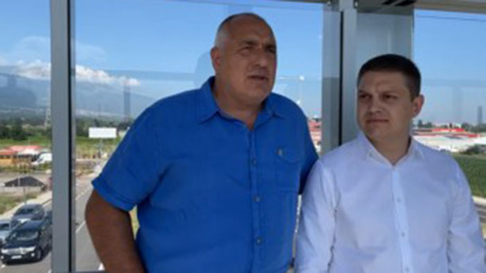 Срещу нас имаме само празни приказки. Тук в София десетилетия