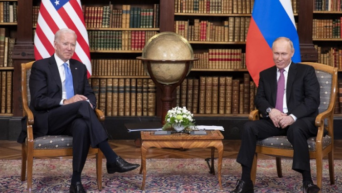 Президентите на САЩ и Русия обсъдиха хакерските атаки