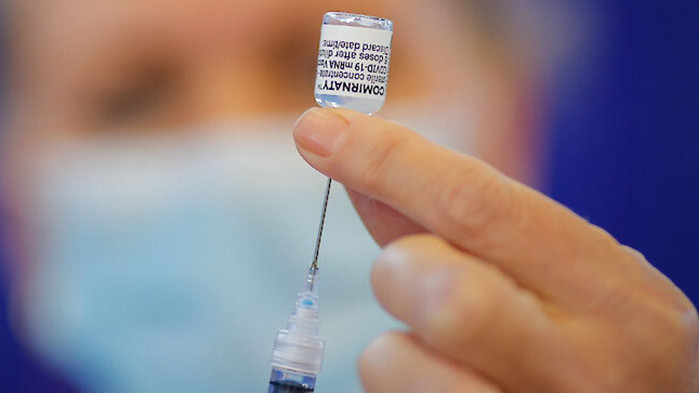 Pfizer/ BioNTech информират за необходимост от трета доза на ваксината