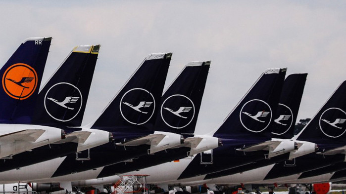 Заменя ги с полови неутрални Най-голямата европейска авиогрупа Луфтханза“ обяви