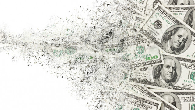 Докато централните банки заблудените икономисти и финансовите медии правят всичко