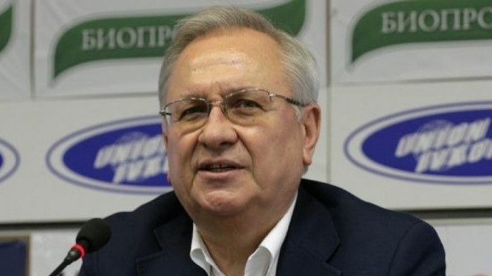 Слави Трифонов отваря широко вратите на следващи предсрочни парламентарни избори.