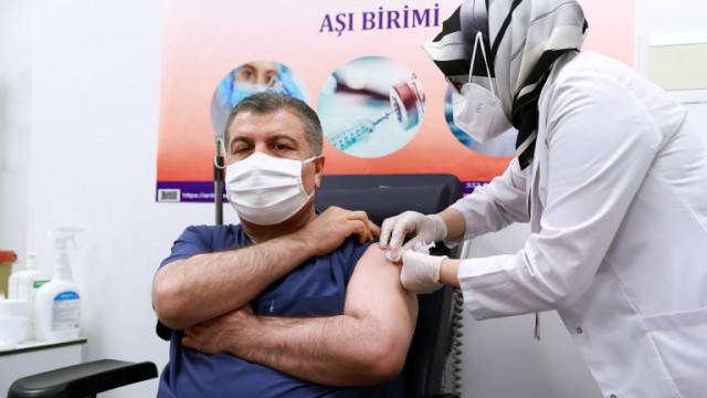 В Турция вече са поставени над 59 5 милиона дози ваксини срещу COVID 19