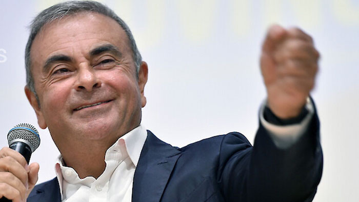 В 22:30 ч. през една студена декемврийска нощ на 2019