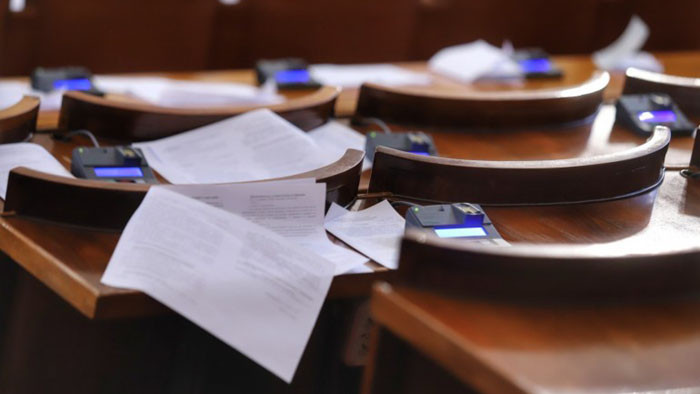 Официално ЦИК даде 65 мандата на ИТН и 63 на