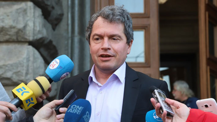 Трифонов вече обяви за кандидат-премиер Николай Василев, но в крайна