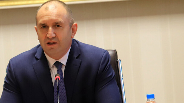 Радев: Крайно време е партиите да поемат политическа отговорност