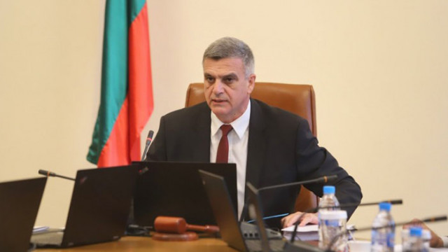 Според служебния премиер ковид кризата е големият проблем на българския