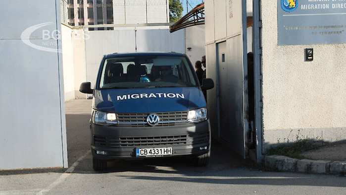 Бусманци прелива от мигранти