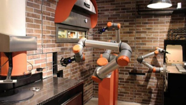 Когато говорим за пица веднага се сещаме за Италия Но