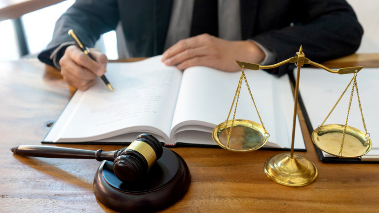 Дело за грабеж на лични ценности в района Централна гара