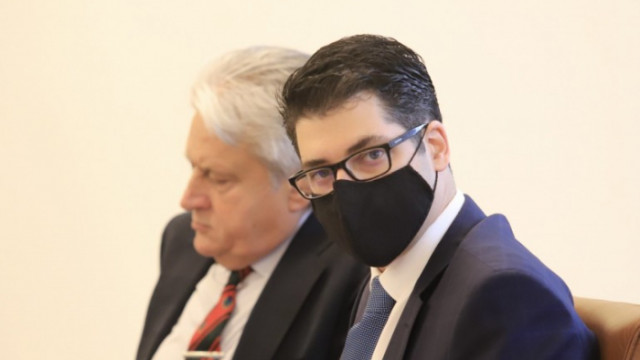 Пеканов благодари на блестящите екипи които свършиха огромен обем невидима