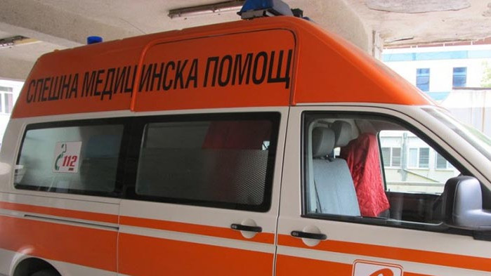 Рецидивист нападна лекар и шофьор на линейка в Перник