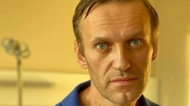 Руски съд остави говорителката на опозиционера Алексей Навални за още